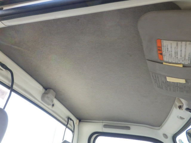 2000 Subaru Sambar TT2 (UW-6969d28ee0869)[17]