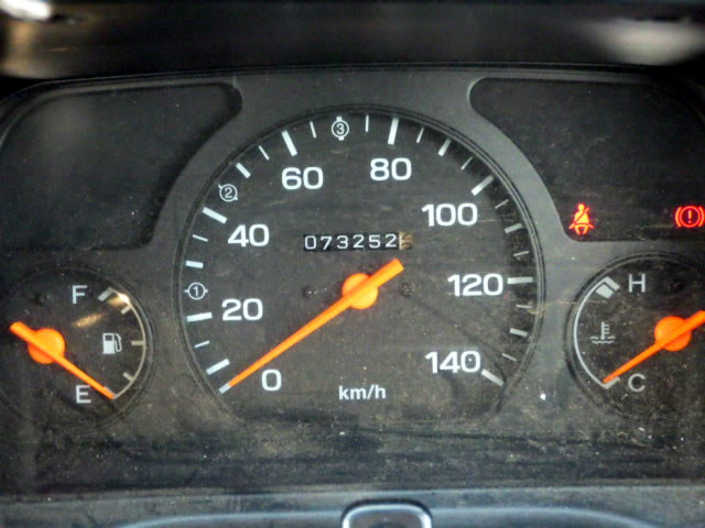 2000 Subaru Sambar TT2 (UW-6969d28ee0869)[13]