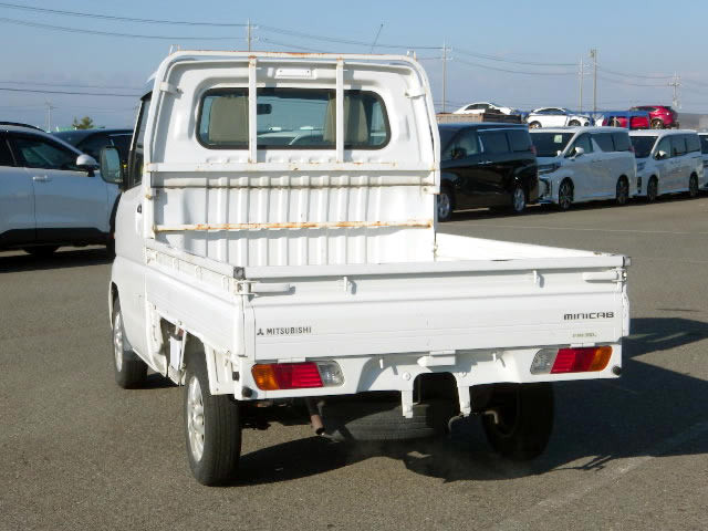 2000 Mitsubishi Minicab Truck U61T (UW-695f70bf2bad2)[1]