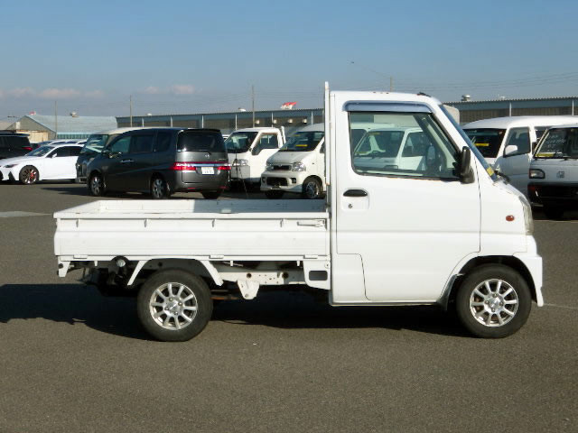 2000 Mitsubishi Minicab Truck U61T (UW-695f70bf2bad2)[2]