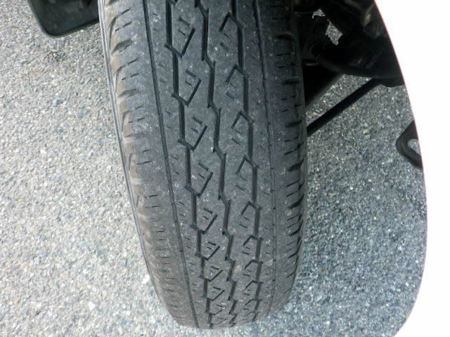 2000 Mitsubishi Minicab Truck U61T (UW-695f70bf2bad2)[25]