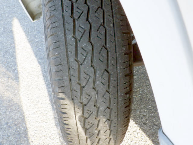 2000 Mitsubishi Minicab Truck U61T (UW-695f70bf2bad2)[27]