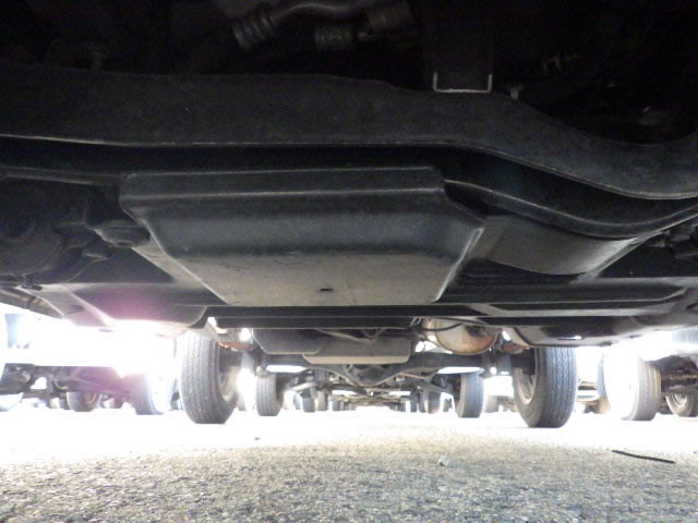 2000 Mitsubishi Minicab Truck U61T (UW-695f70bf2bad2)[24]