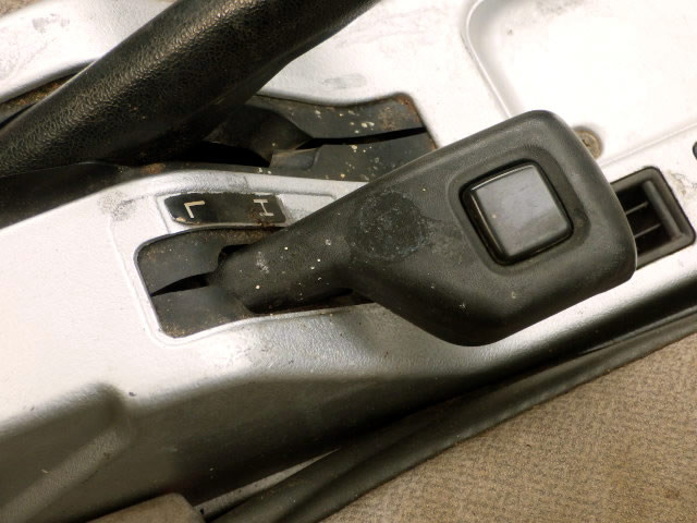 1995 Mitsubishi Minicab Truck U42T (UW-69bb6426cb902)[16]