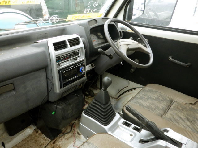 1995 Mitsubishi Minicab Truck U42T (UW-69bb6426cb902)[11]