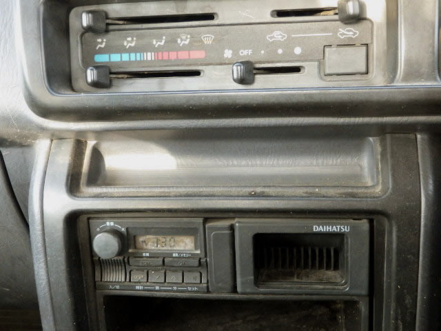 1999 Daihatsu Hijet Truck S210P (UW-69788181da8eb)[11]