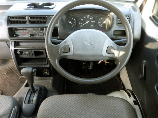 1999 Daihatsu Hijet Truck S210P (UW-69788181da8eb)[4]