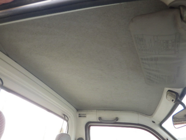 1999 Daihatsu Hijet Truck S210P (UW-69788181da8eb)[17]