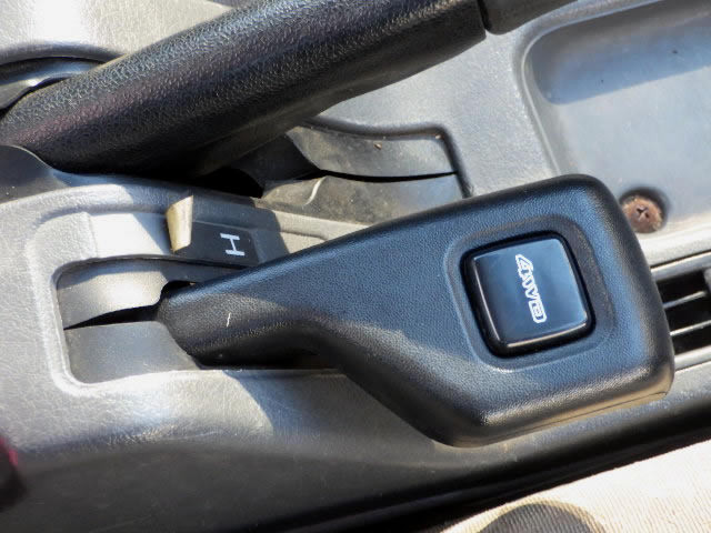 1993 Mitsubishi Minicab Truck U42T (UW-6969dc3654d41)[14]