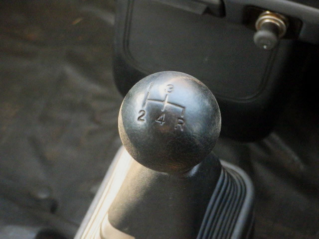 1993 Mitsubishi Minicab Truck U42T (UW-6969dc3654d41)[13]