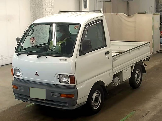 1996 Mitsubishi Minicab Truck U42T (UW-694e59831fb54)[3]