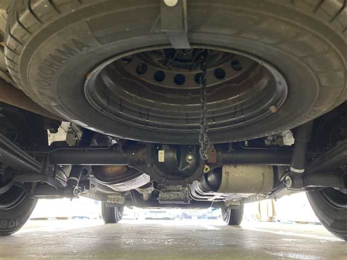 2020 Nissan NV350 Caravan CBF-VR2E26 (UW-69ad000118f0b)[6]