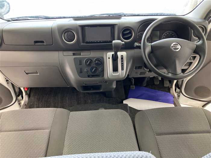 2020 Nissan NV350 Caravan CBF-VR2E26 (UW-69ad000118f0b)[14]