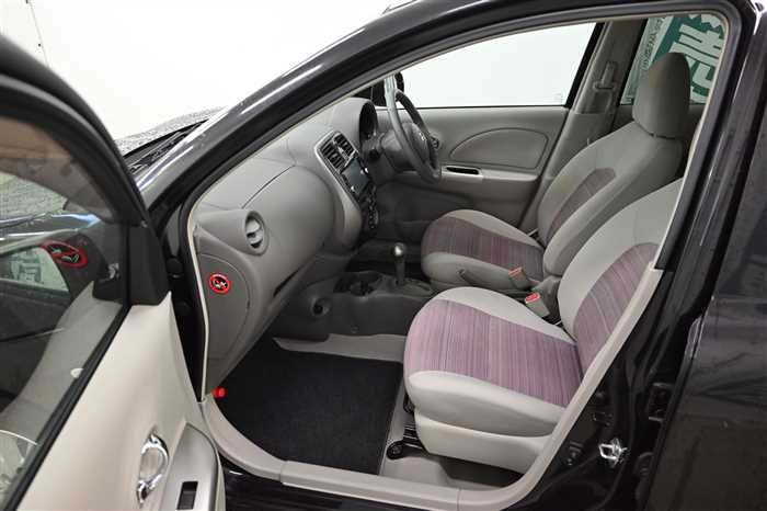 2017 Nissan March DBA-K13 (UW-69ad00012a045)[13]