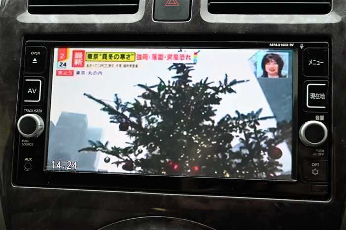 2017 Nissan March DBA-K13 (UW-69ad00012a045)[21]