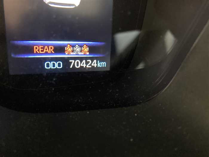 2019 Toyota Corolla Sports 3BA-NRE210H (UW-695e10e96061f)[24]