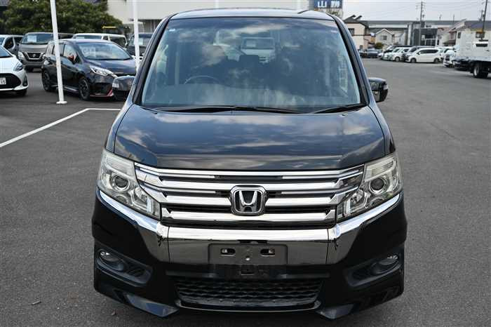 2012 Honda Step WGN DBA-RK5 (UW-69a69414556c2)[4]