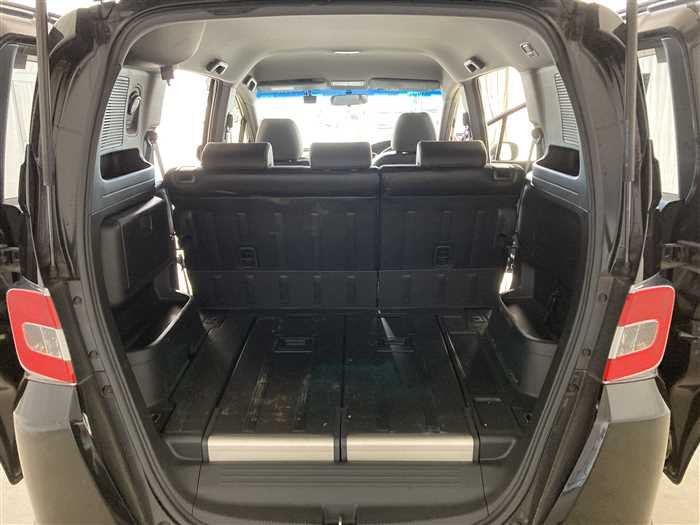 2015 Honda Freed Spike DAA-GP3 (UW-69a694148cc82)[11]