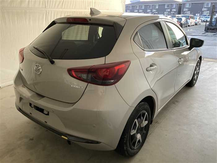 2023 Mazda Mazda2 5BA-DJLFS (UW-69b2792254c8e)[1]