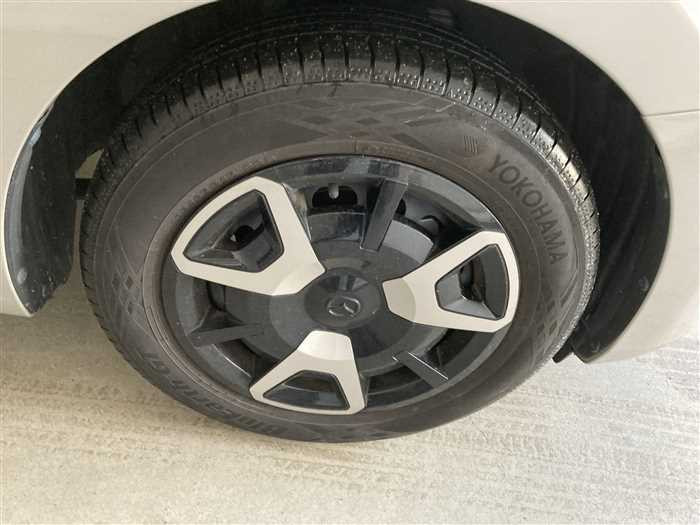 2023 Mazda Mazda2 5BA-DJLFS (UW-69b2792254c8e)[7]