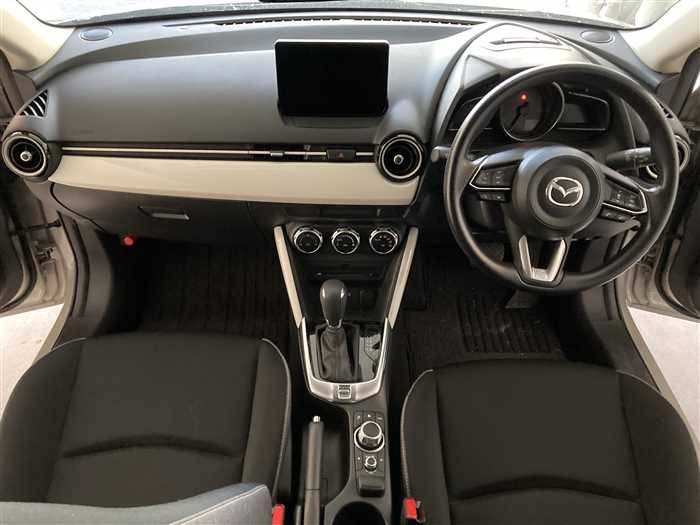 2023 Mazda Mazda2 5BA-DJLFS (UW-69b2792254c8e)[15]