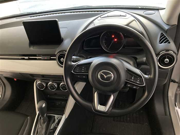 2023 Mazda Mazda2 5BA-DJLFS (UW-69b2792254c8e)[16]