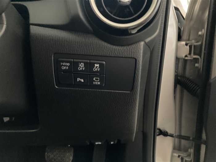 2023 Mazda Mazda2 5BA-DJLFS (UW-69b2792254c8e)[17]