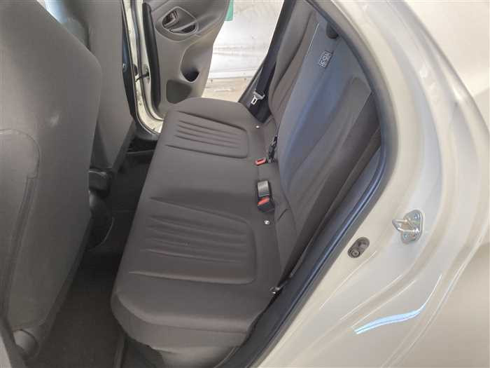 2020 Toyota Yaris 6AA-MXPH10 (UW-69ad0002b9186)[13]