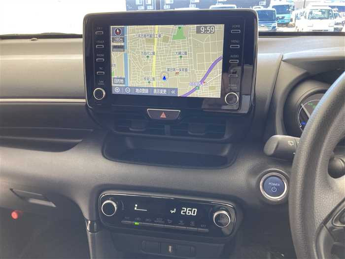 2020 Toyota Yaris 6AA-MXPH10 (UW-69ad0002b9186)[18]