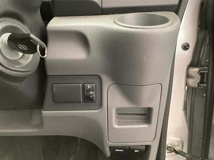 2019 Nissan NV200 Vanette DBF-VM20 (UW-695e10ee886dc)[16]