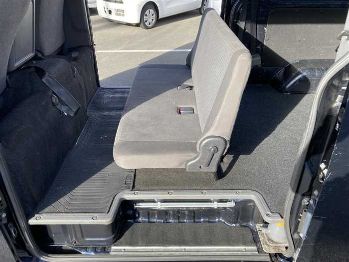 2019 Nissan NV350 Caravan LDF-VW2E26 (UW-695e10f84c056)[15]