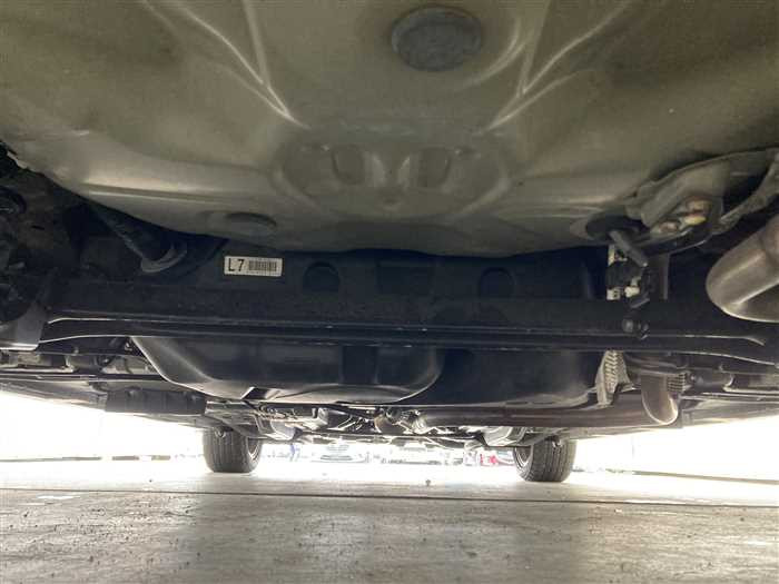 2013 Toyota Vitz DBA-NCP131 (UW-69ad00176aa77)[6]