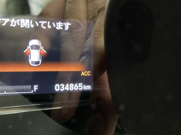 2018 Honda Fit DBA-GK5 (UW-695e10fa7e8d1)[23]