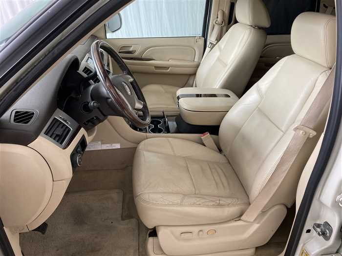 2008 Cadillac Escalade KN KNOWN (UW-695e10fbdb32b)[8]