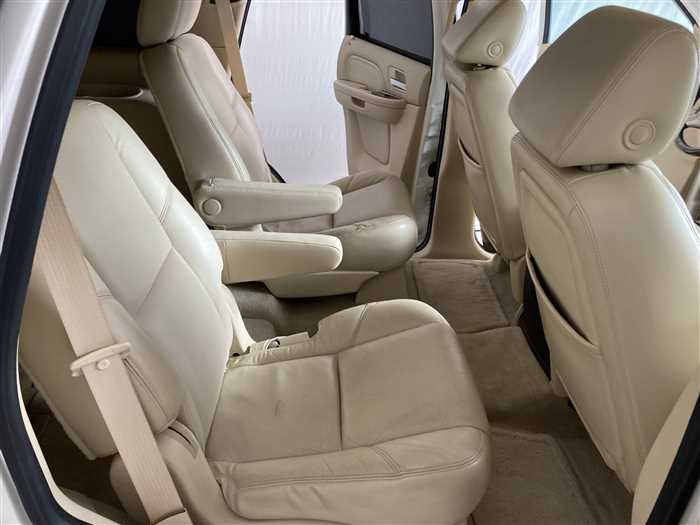 2008 Cadillac Escalade KN KNOWN (UW-695e10fbdb32b)[14]