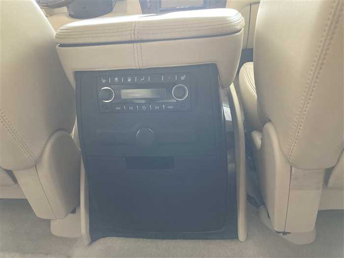 2008 Cadillac Escalade KN KNOWN (UW-695e10fbdb32b)[15]