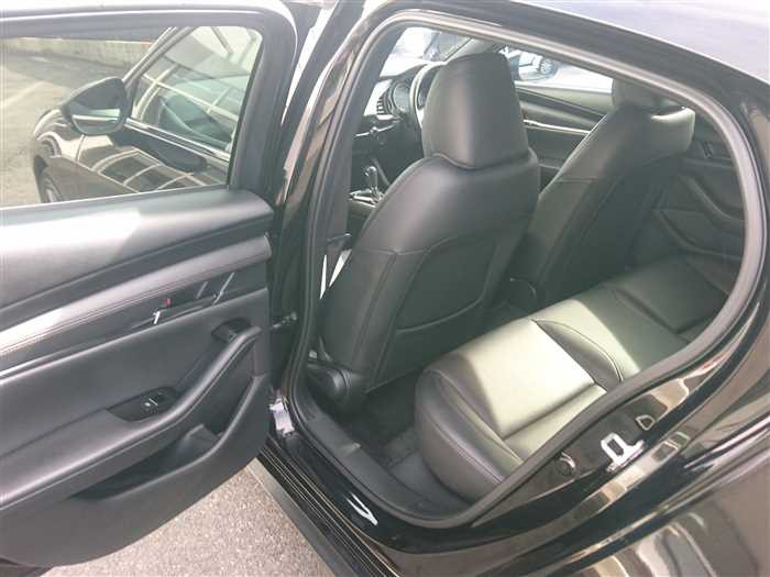 2021 Mazda Mazda3 BPFP (UW-69b27919a43cd)[14]