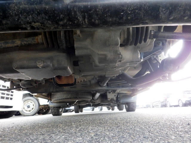 1999 Honda Acty Truck HA7 (UW-696f4c055198c)[22]