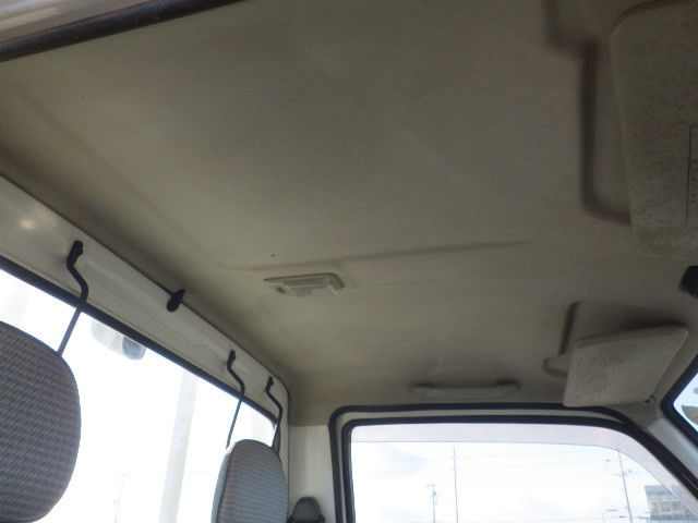 1997 Honda Acty Truck HA3 (UW-6971d4f0856db)[16]