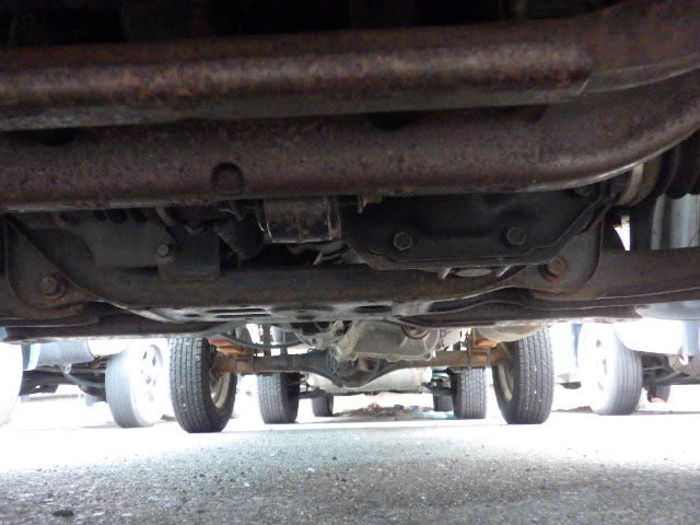 1999 Mitsubishi Minicab Truck U42T (UW-697888ba13774)[24]