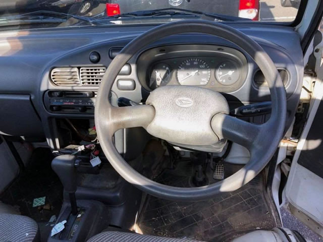 1998 Daihatsu Hijet Truck S110P (UW-6968ac92a1f95)[4]