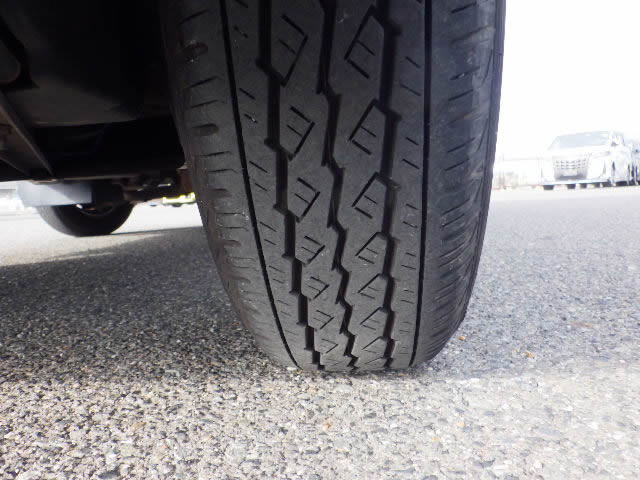 1999 Subaru Sambar Dias TV2 (UW-69785e23e38b3)[32]