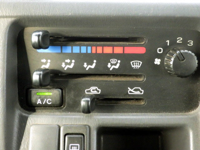 1999 Subaru Sambar Dias TV2 (UW-69785e23e38b3)[12]