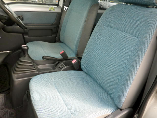 1999 Subaru Sambar Dias TV2 (UW-69785e23e38b3)[19]