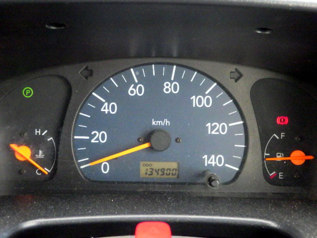 2000 Suzuki Every DA52W (UW-697c5a11544e3)[13]