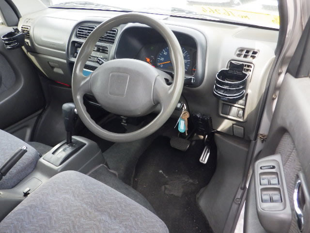 2000 Suzuki Every DA52W (UW-697c5a11544e3)[10]