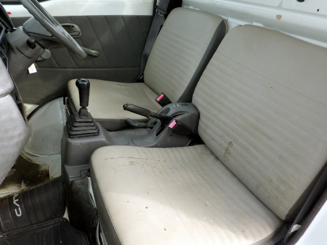 1998 Suzuki Carry Truck DD51T (UW-698afd5830424)[6]