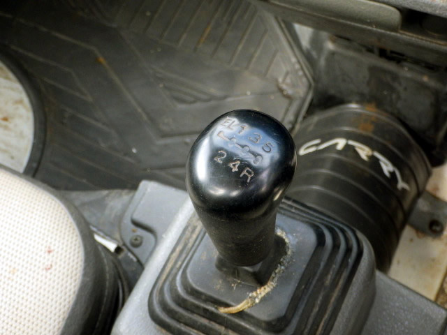 1998 Suzuki Carry Truck DD51T (UW-698afd5830424)[15]