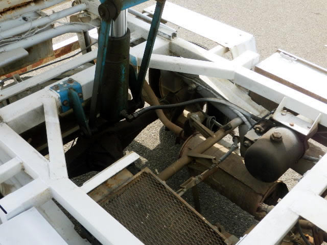 1998 Suzuki Carry Truck DD51T (UW-698afd5830424)[23]