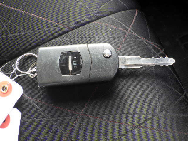 2012 Mazda Demio DE3FS (UW-697c4f4d444b9)[15]